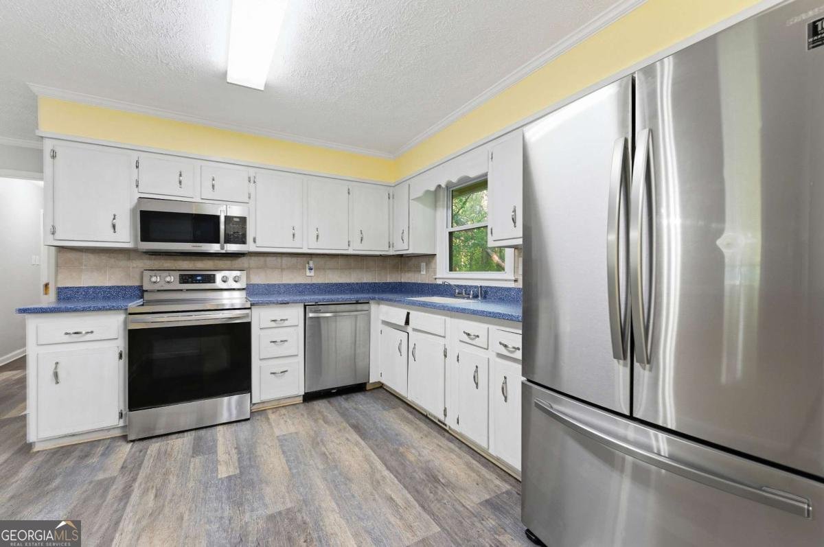 4060 Grove Trail Loganville - Photo 7