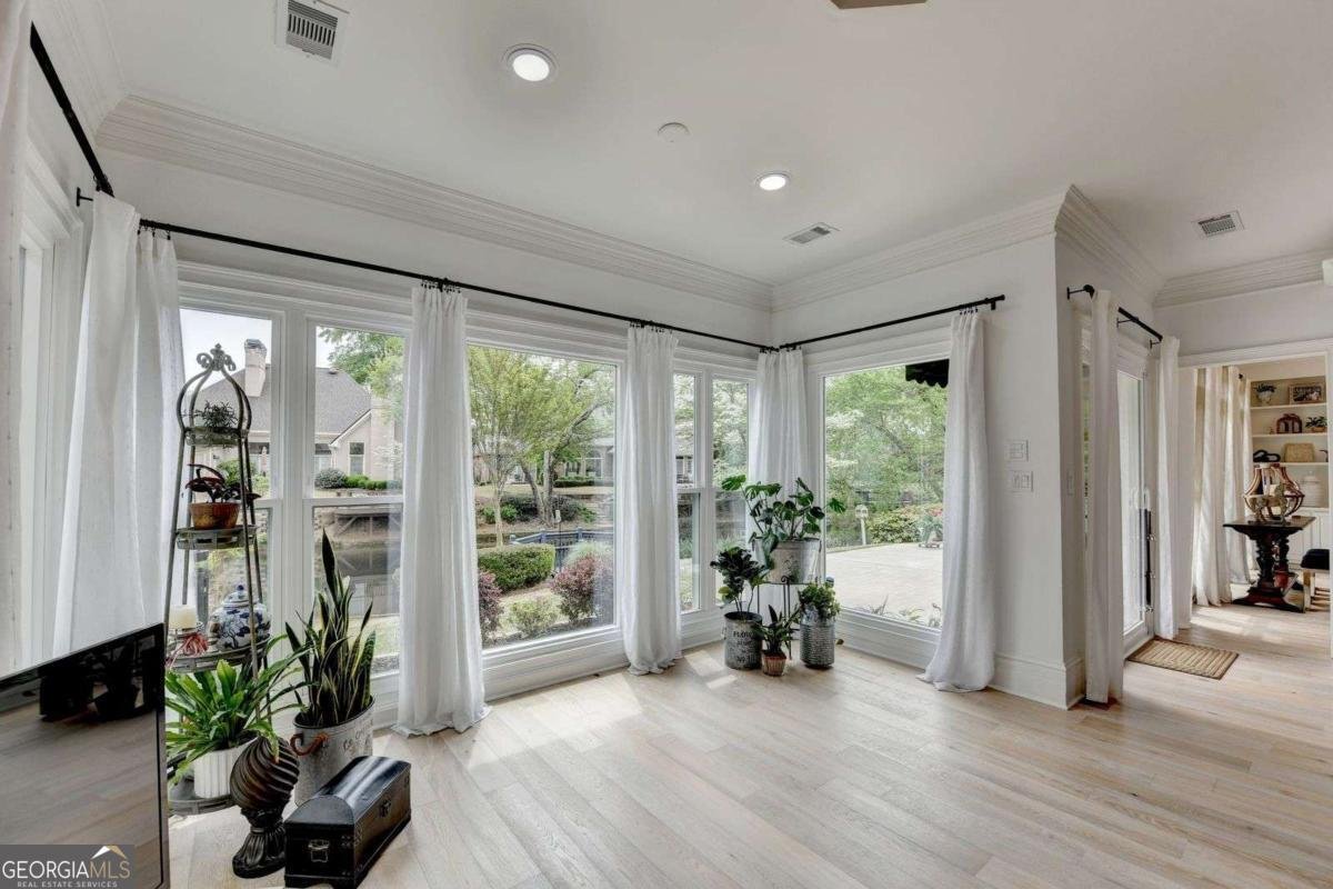 9260 Saint Georgen Common Johns Creek - Photo 15