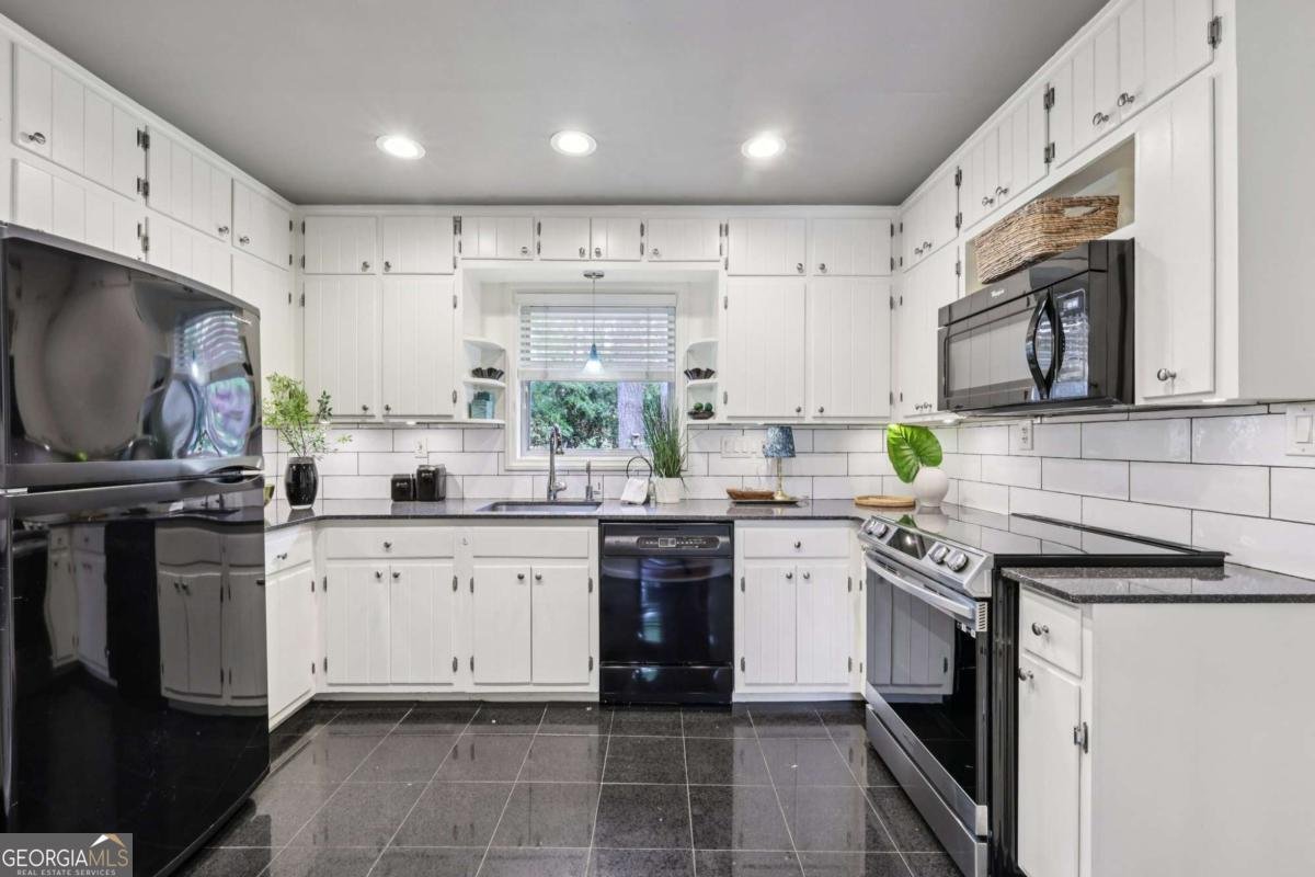 2030 Woodbine Terrace Atlanta - Photo 13