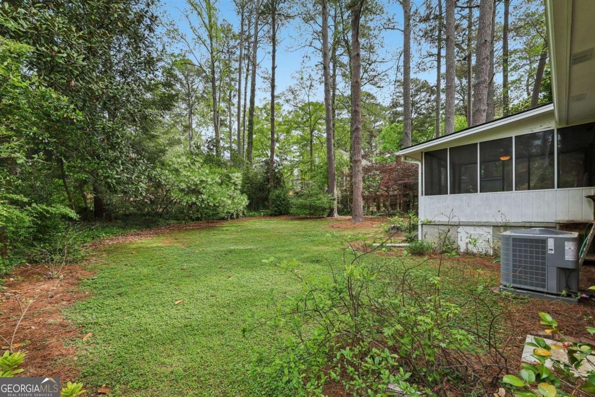 2030 Woodbine Terrace Atlanta - Photo 33