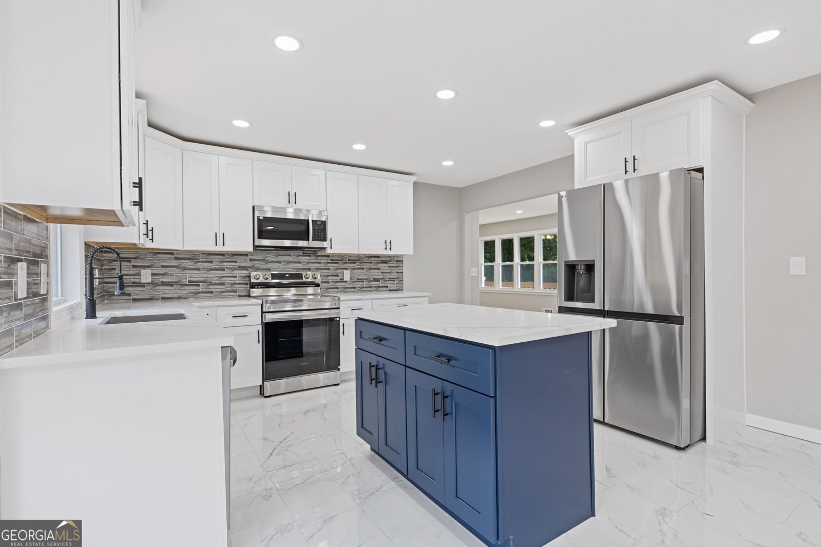 237 Sandra Drive Lilburn - Photo 13