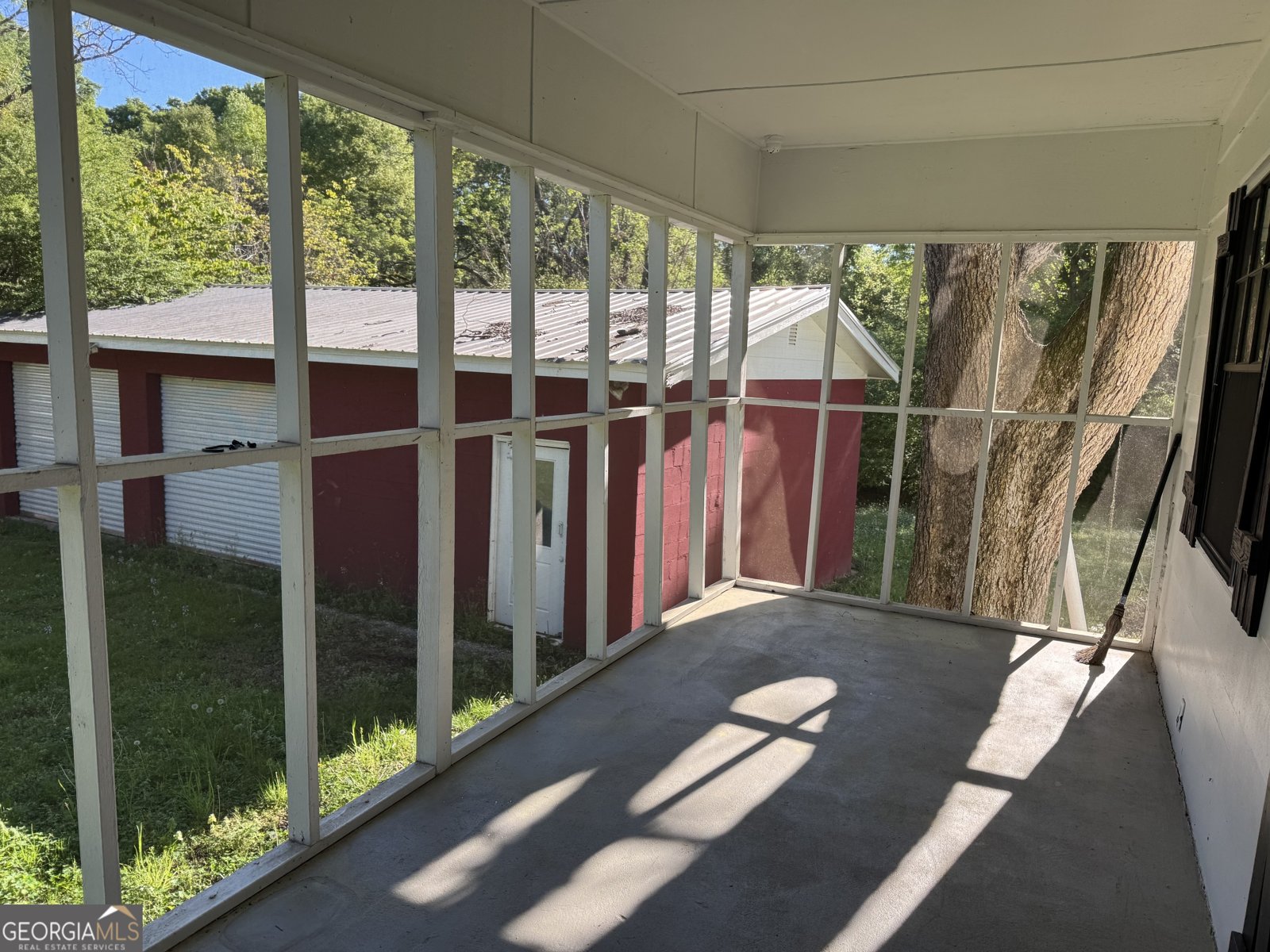 313 Carter St Greenville - Photo 17