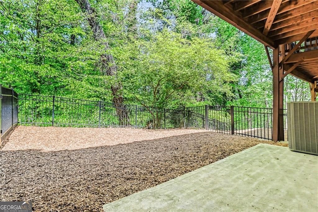 1363 Harris Way Brookhaven - Photo 28