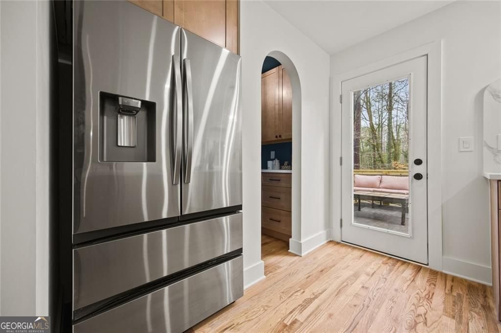 2433 Helmsdale Atlanta - Photo 12