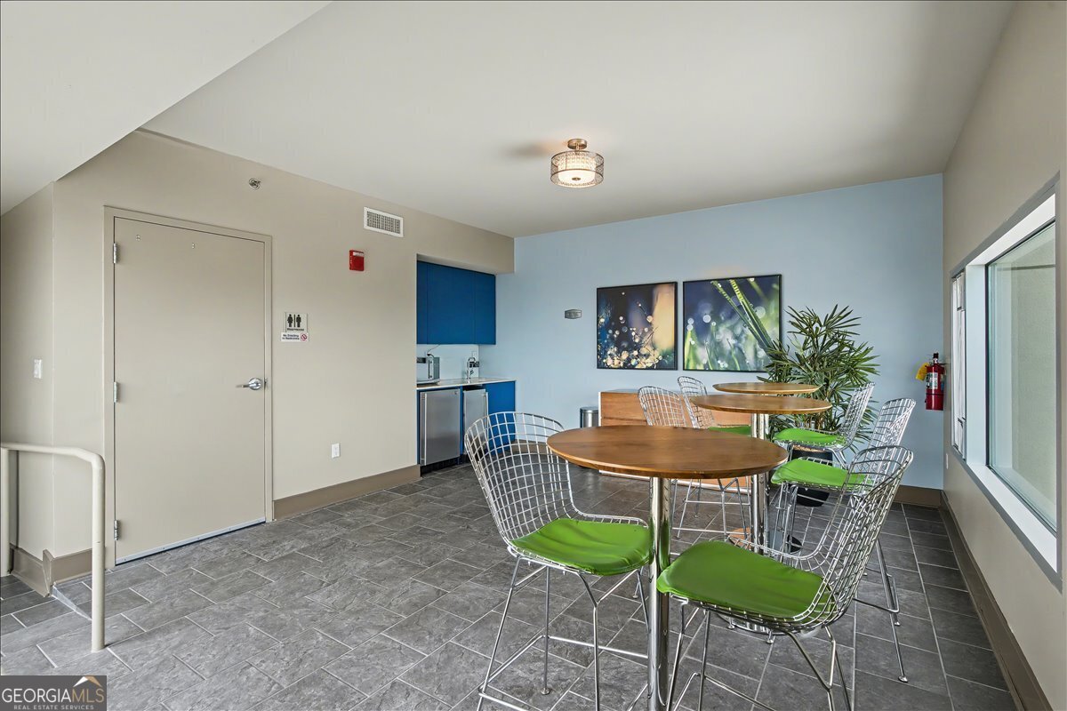 4561 Olde Perimeter Way Dunwoody - Photo 18