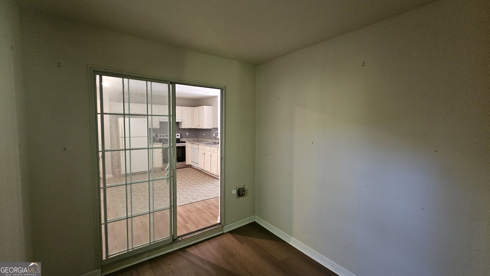 327 Coral Circle McDonough - Photo 12