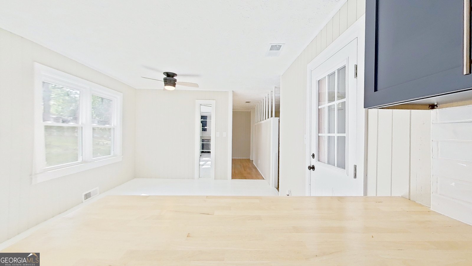481 4Th Street Cairo - Photo 18