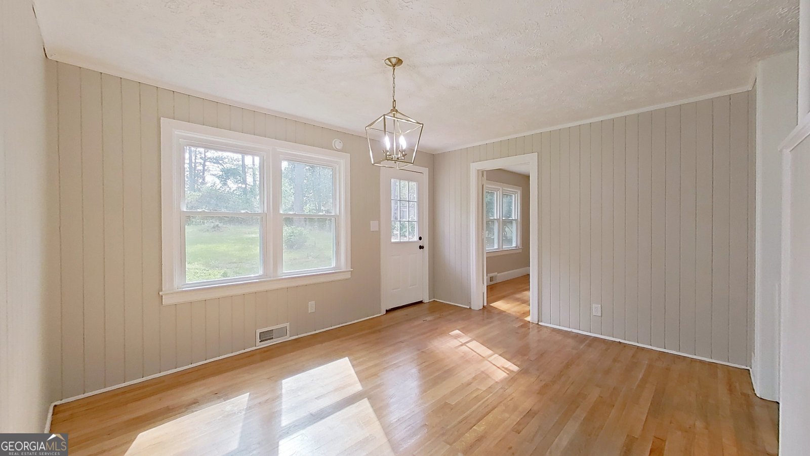 481 4Th Street Cairo - Photo 21