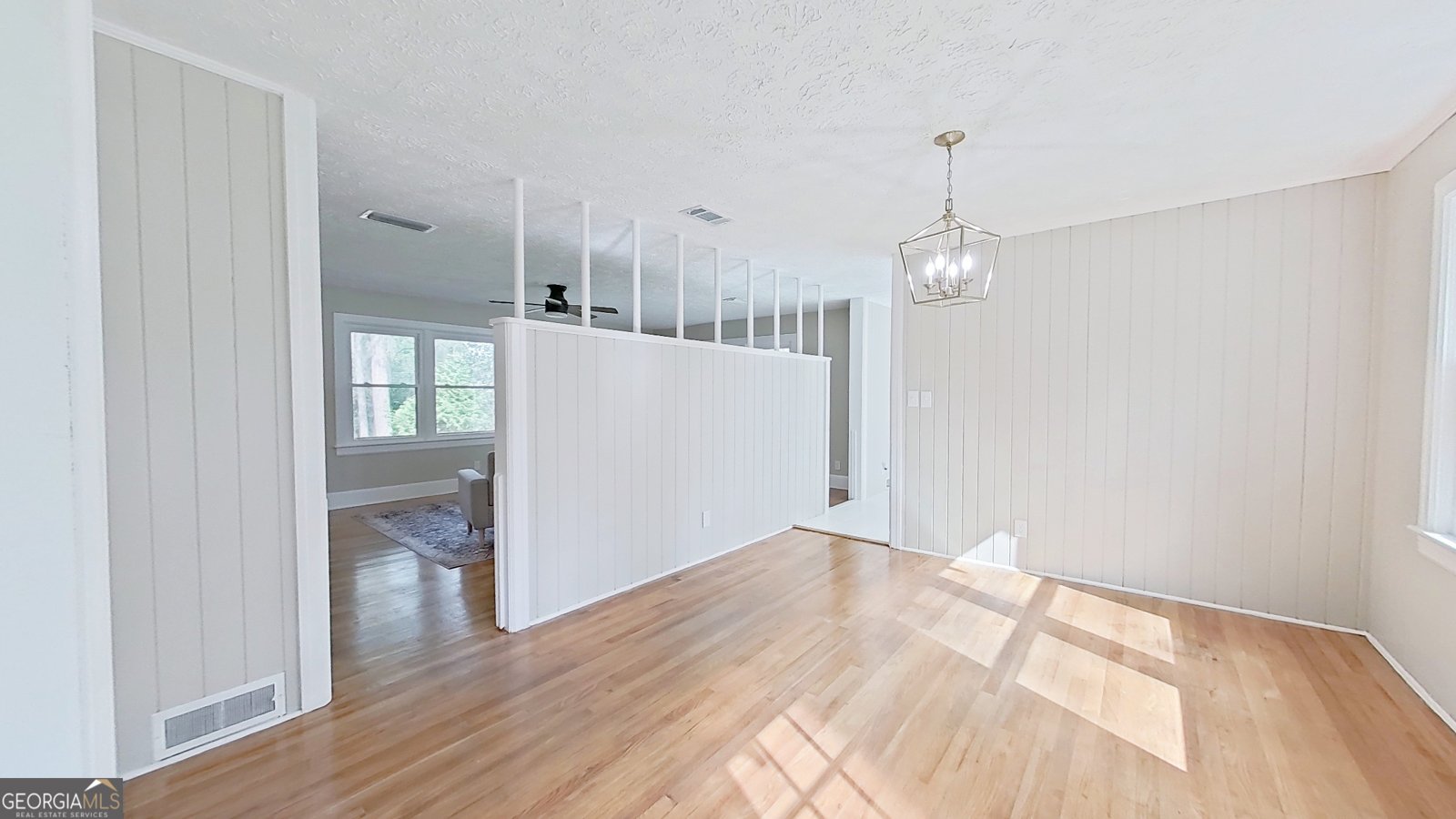 481 4Th Street Cairo - Photo 23