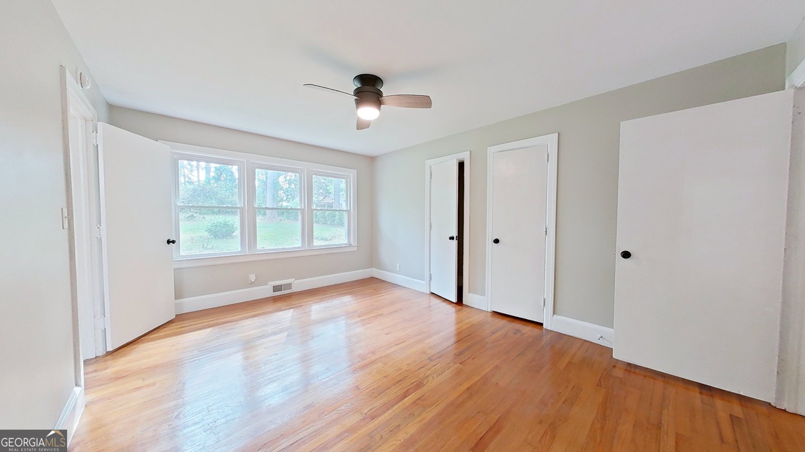 481 4Th Street Cairo - Photo 25