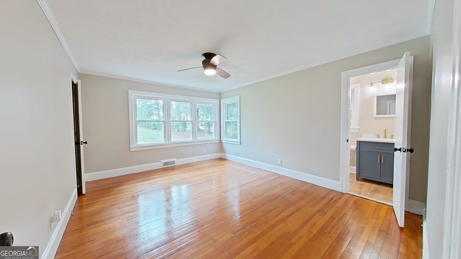 481 4Th Street Cairo - Photo 31