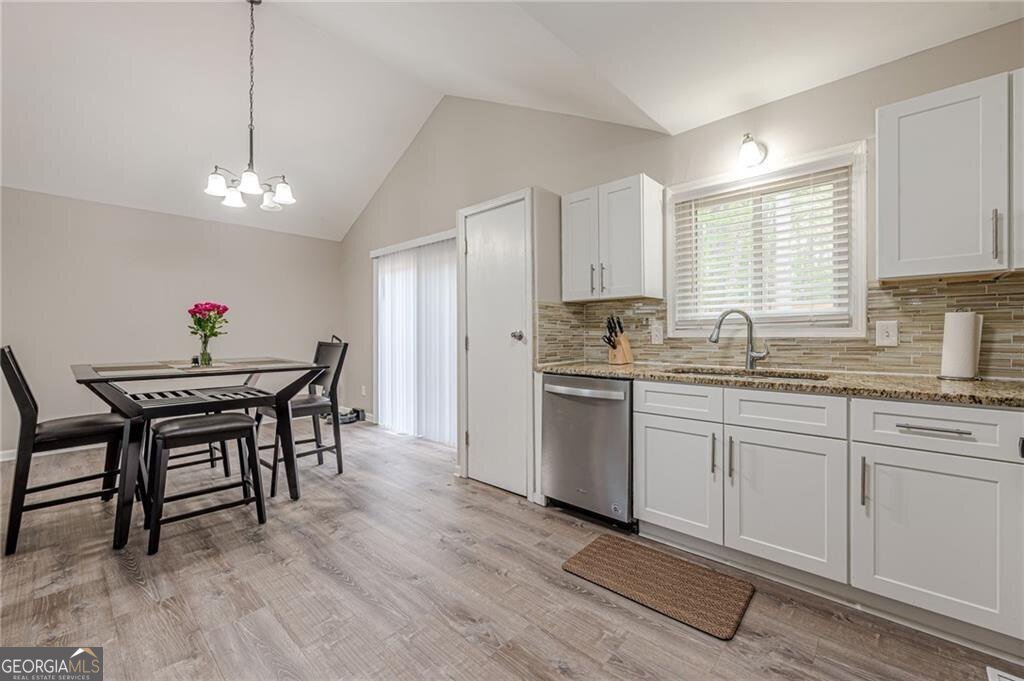 2340 Danielle Court Marietta - Photo 10