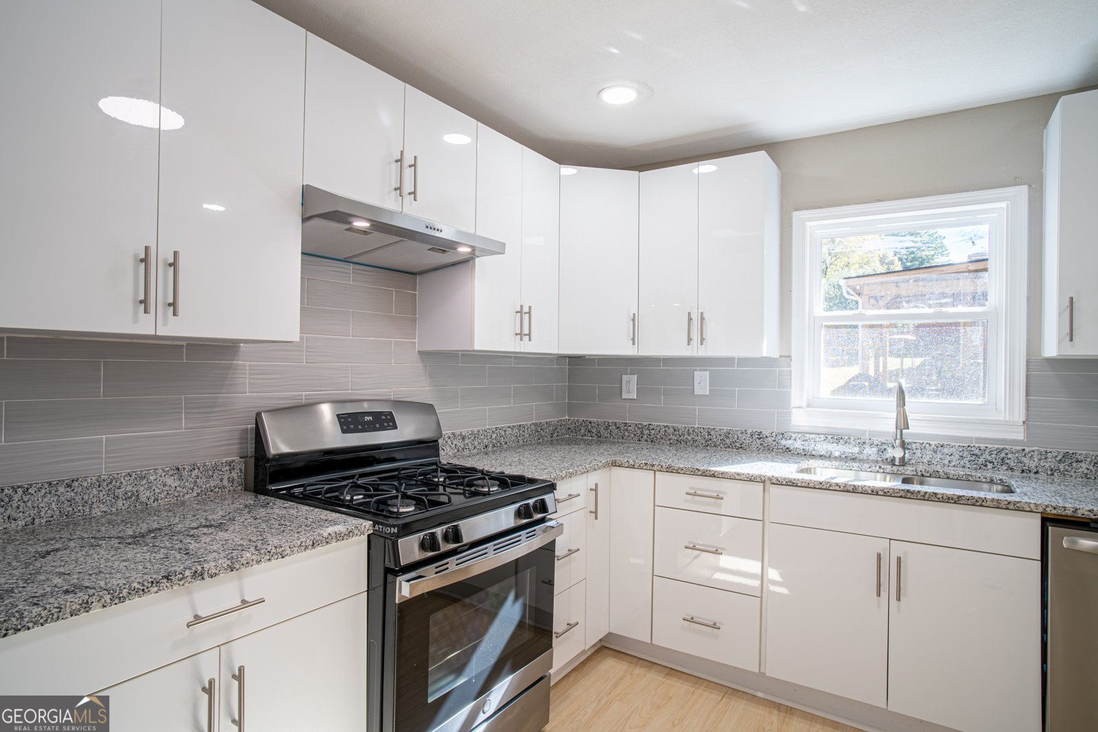 2282 Belmont Drive Decatur - Photo 11