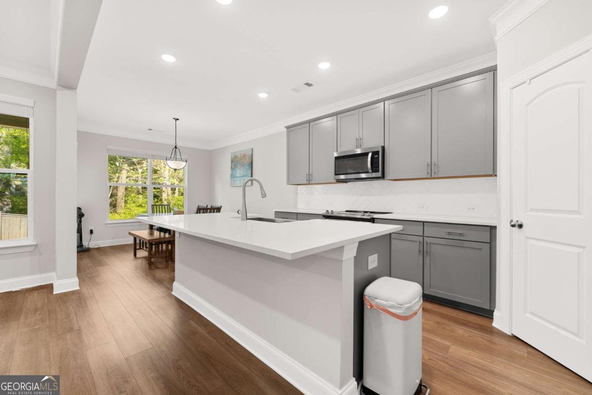 6870 Kate Lane Flowery Branch - Photo 11