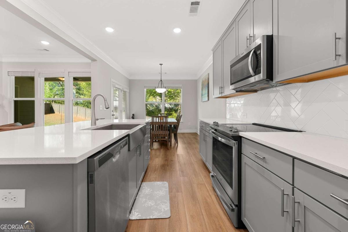 6870 Kate Lane Flowery Branch - Photo 13