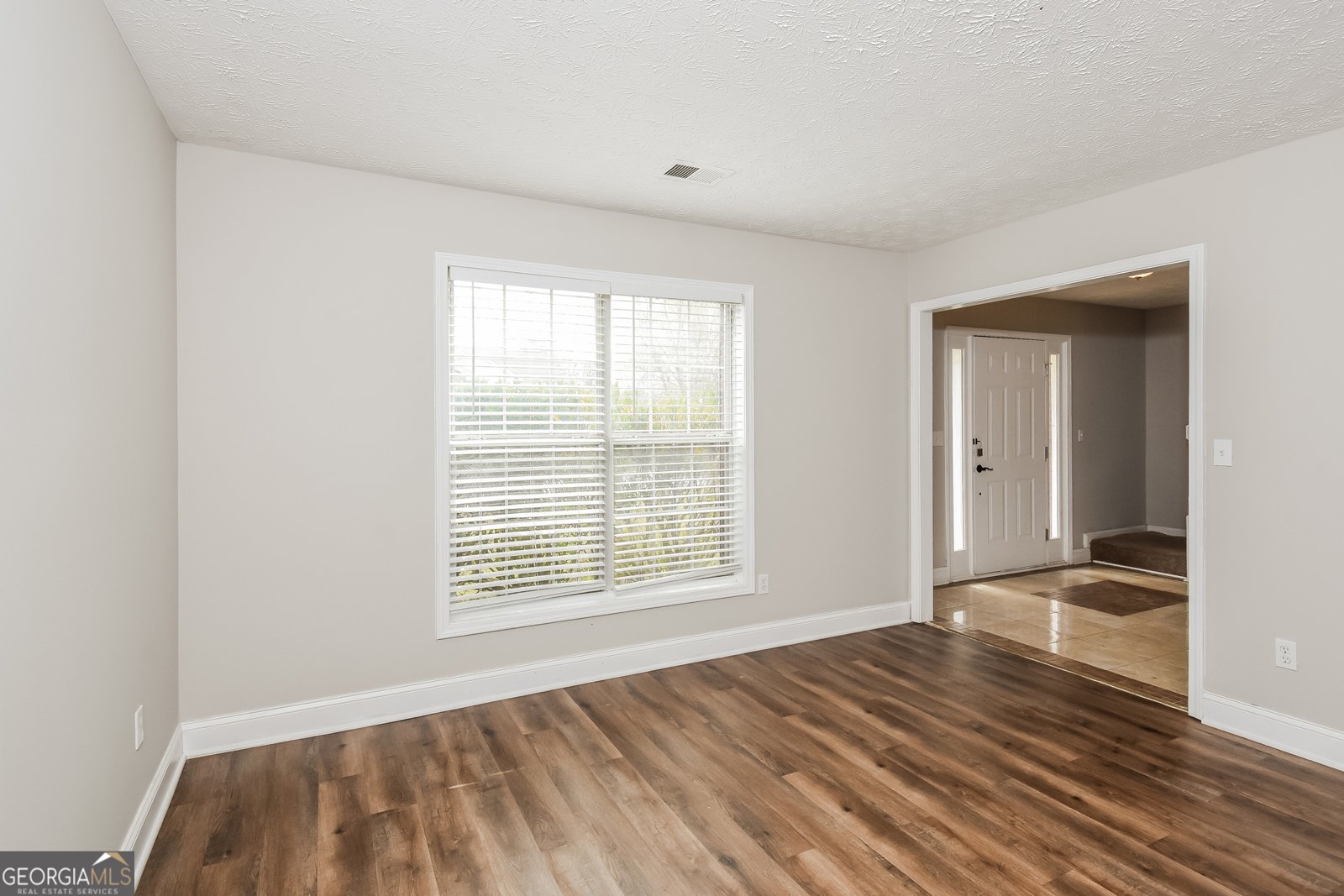 1719 Mission Park Court Loganville - Photo 11