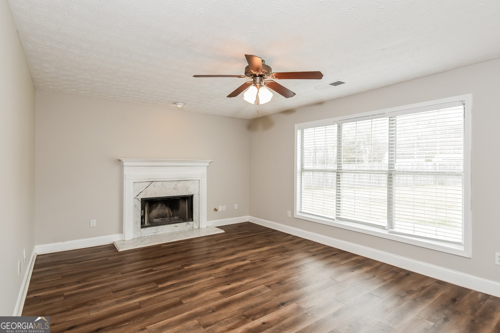 1719 Mission Park Court Loganville - Photo 6