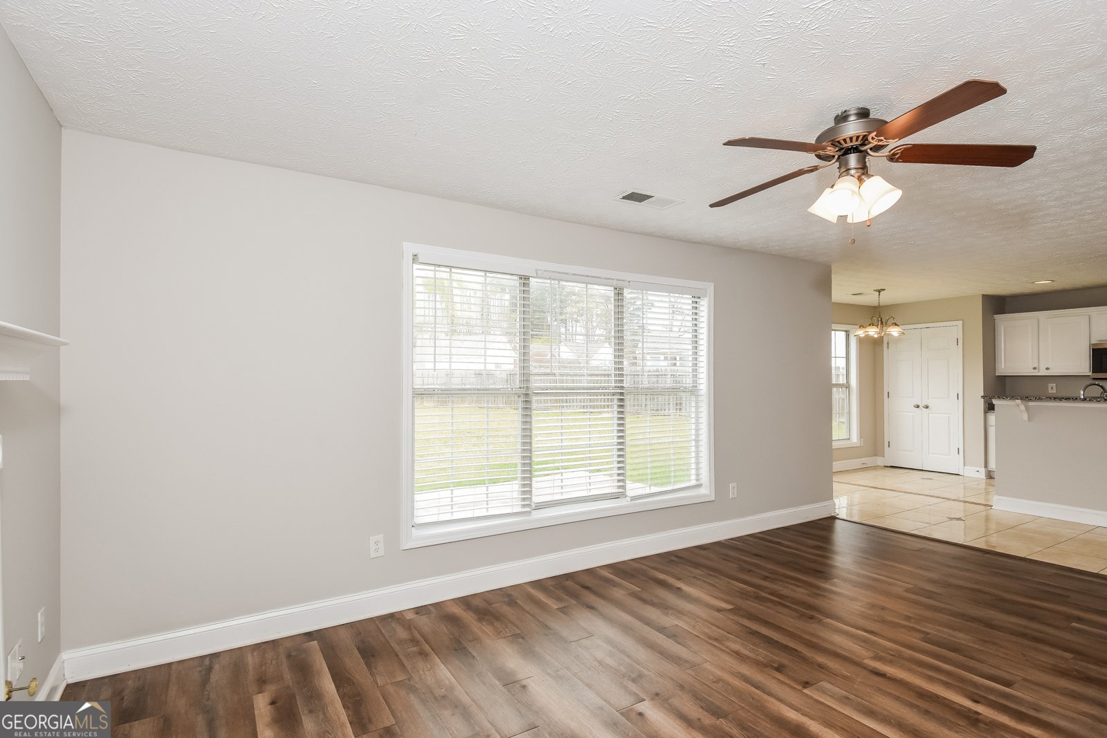 1719 Mission Park Court Loganville - Photo 7