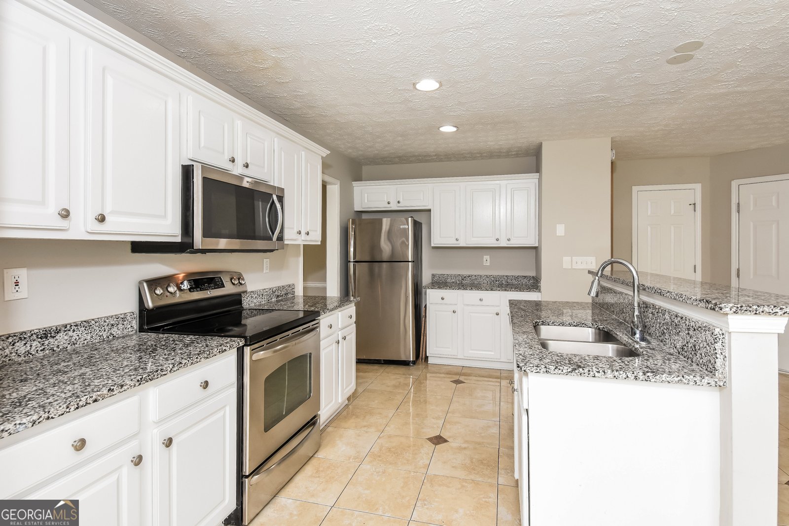 1719 Mission Park Court Loganville - Photo 9