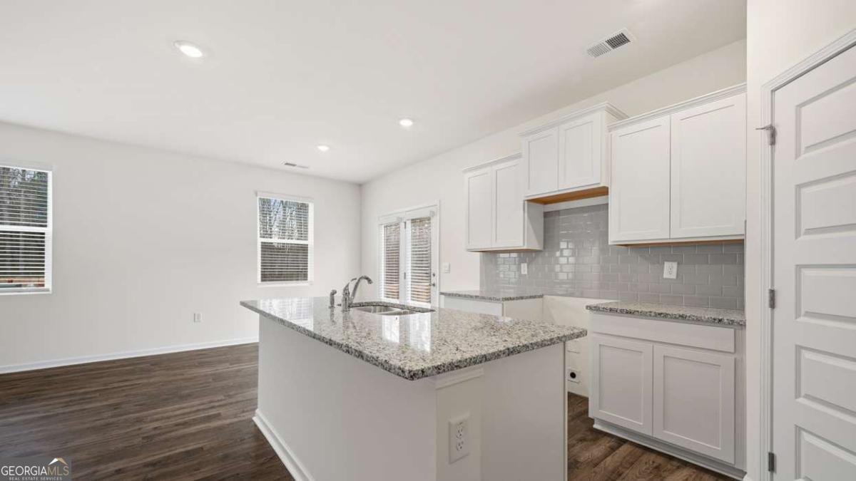 1300 AURA Lane Lawrenceville - Photo 8