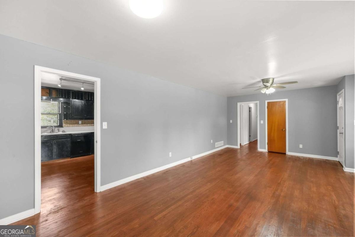 1393 Idlewood Road Tucker - Photo 11