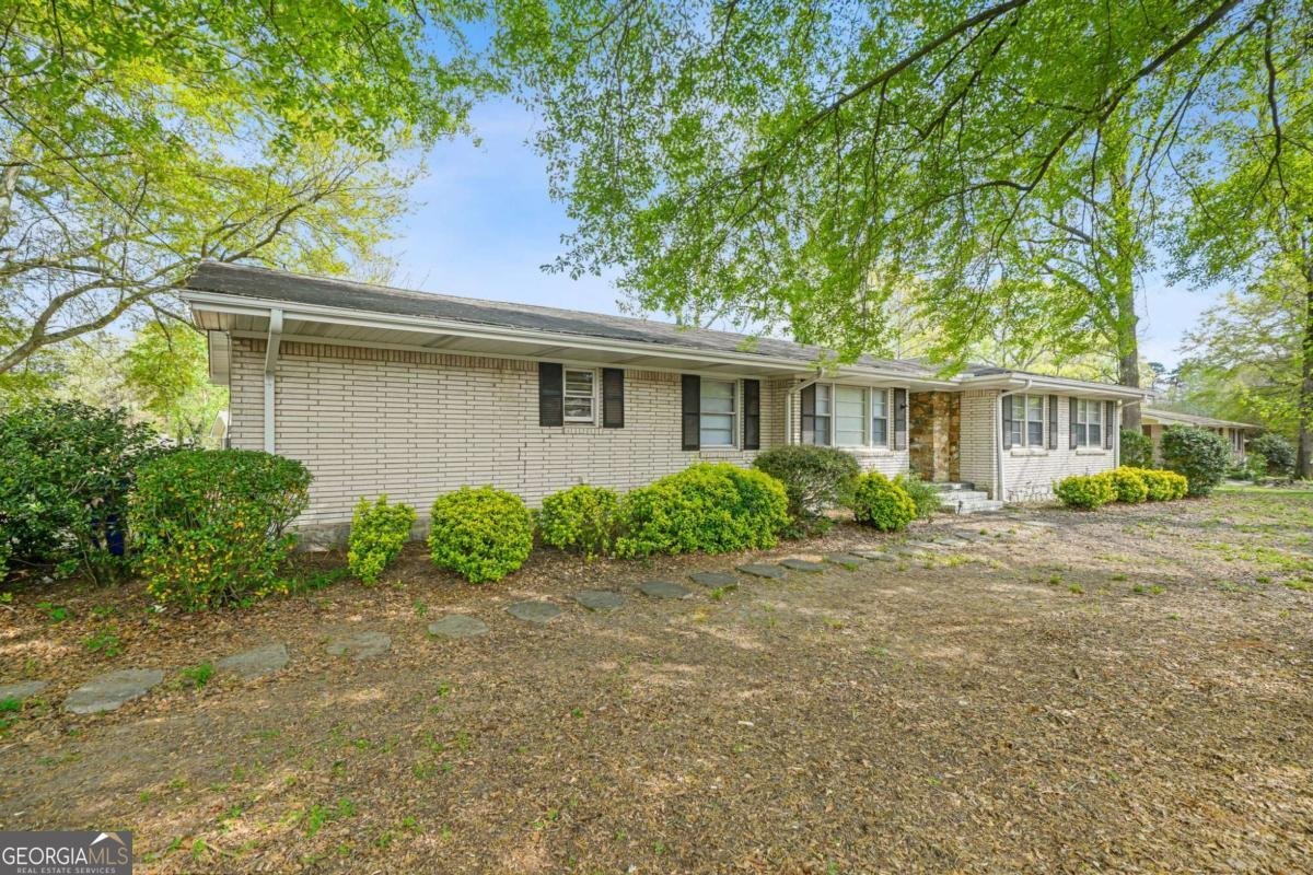 1393 Idlewood Road Tucker - Photo 8