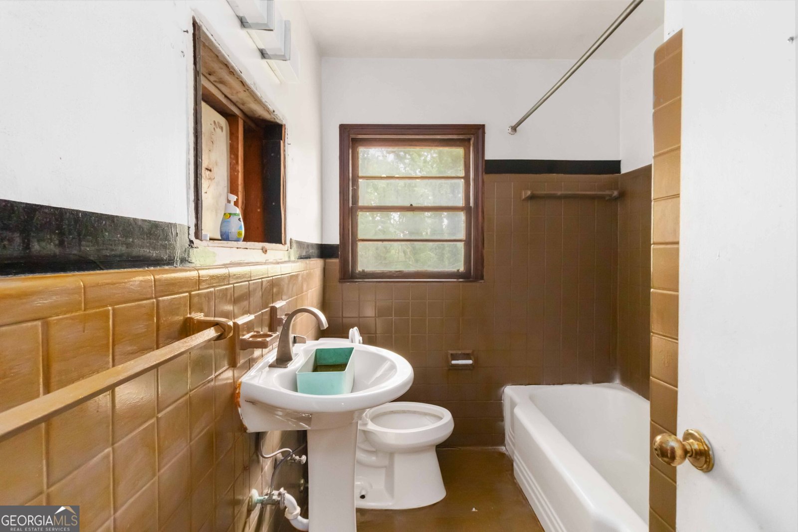 668 Lynn Circle Atlanta - Photo 14