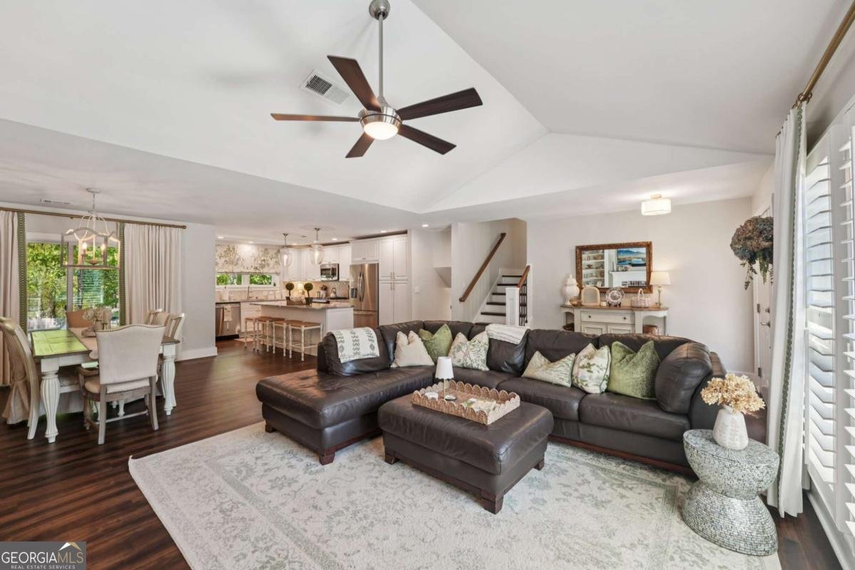 649 Radford Circle Woodstock - Photo 12