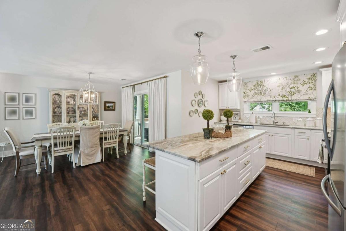 649 Radford Circle Woodstock - Photo 21