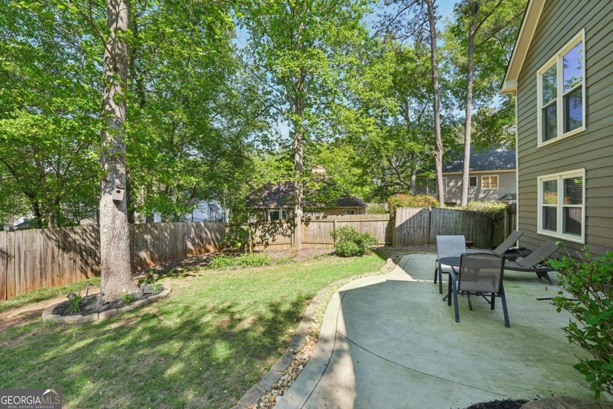 649 Radford Circle Woodstock - Photo 48