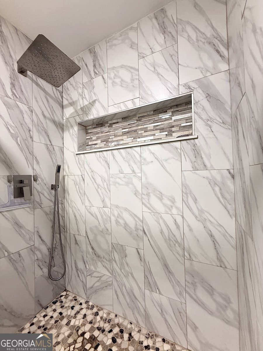 6827 Trapper Way Midland - Photo 22