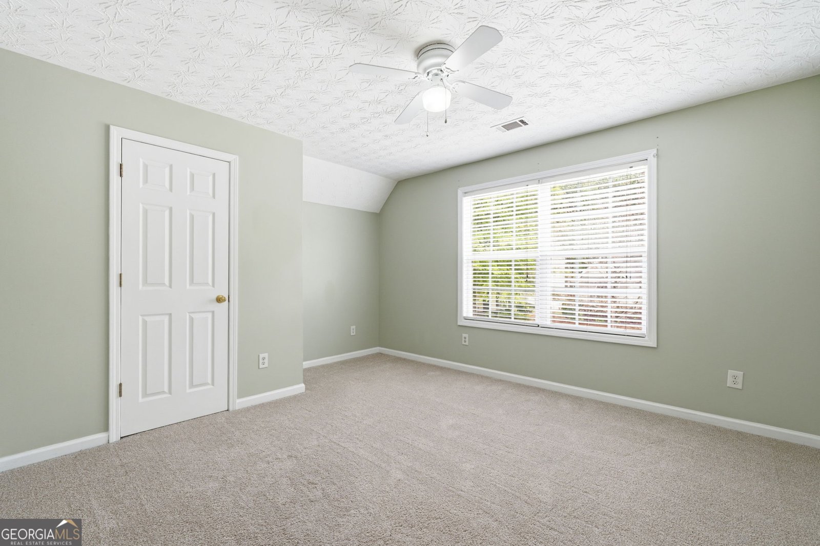 368 Shadowbrooke Circle Loganville - Photo 32