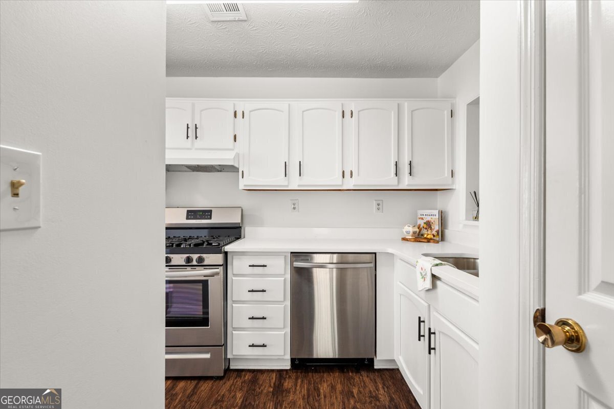 808 Riverview Drive Marietta - Photo 10