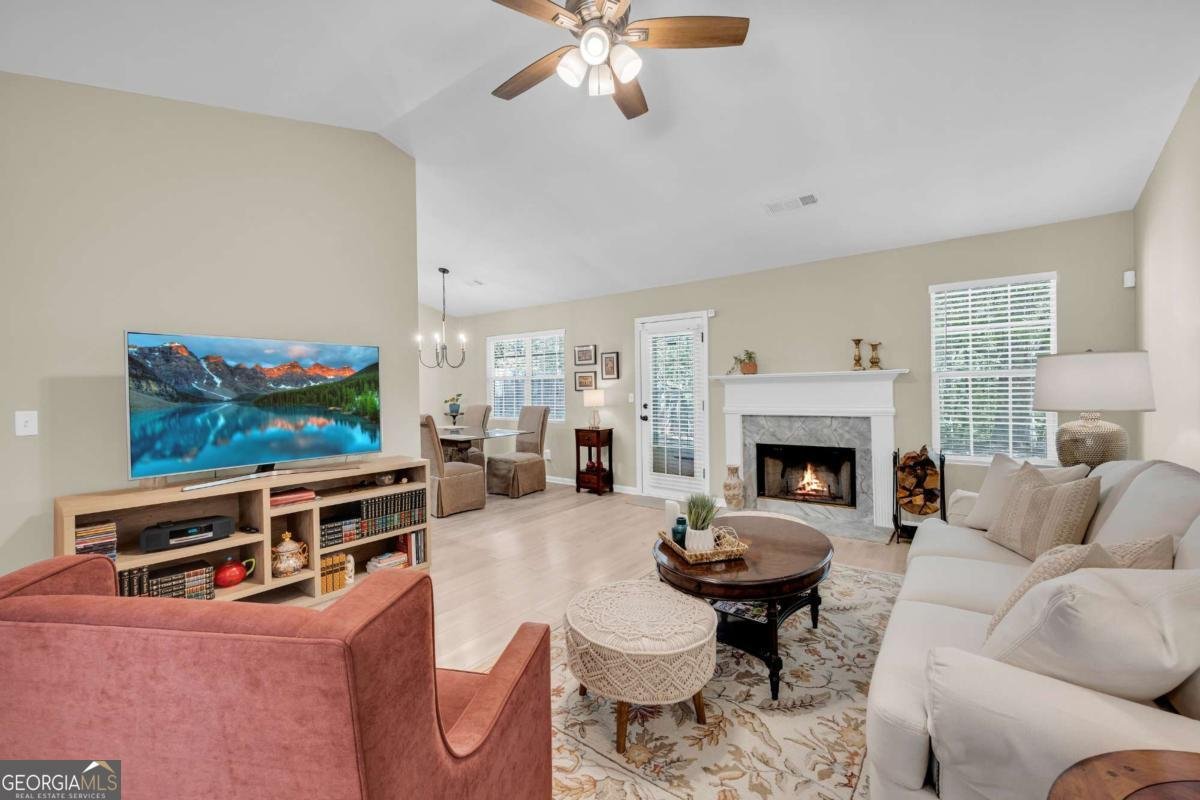 132 Amelia Creek Way Lawrenceville - Photo 6