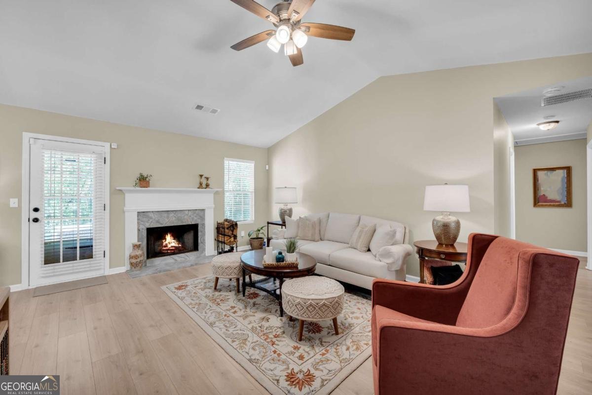 132 Amelia Creek Way Lawrenceville - Photo 7