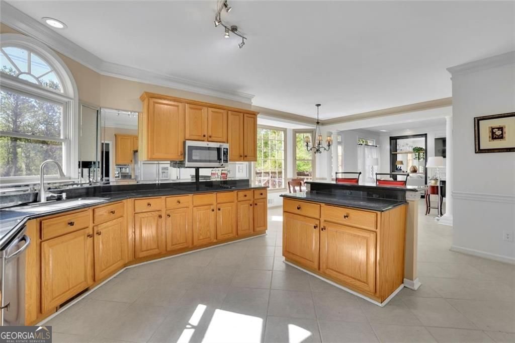 335 Trowbridge Lane Lawrenceville - Photo 12