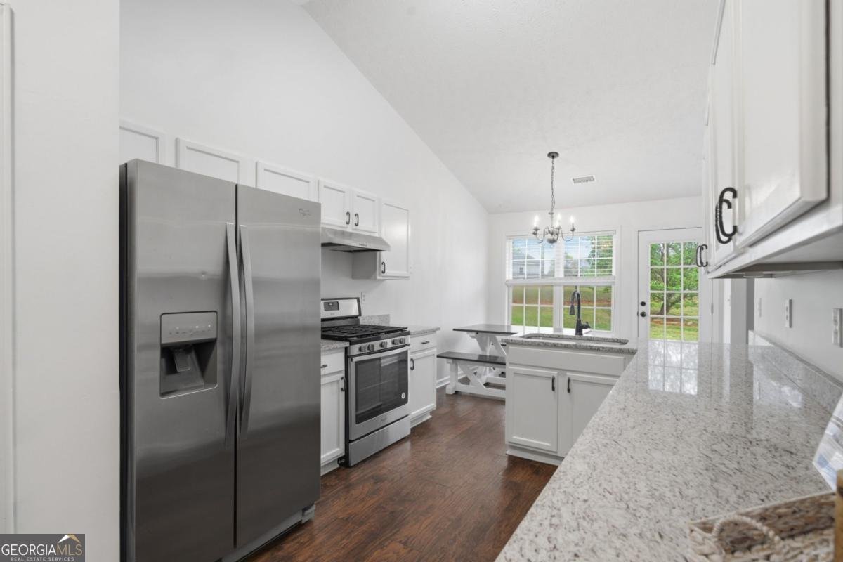 5828 Meadowfield Trace Flowery Branch - Photo 11