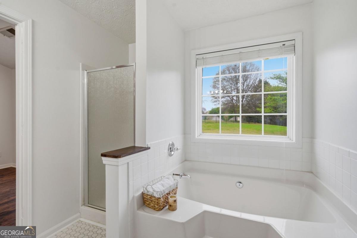 5828 Meadowfield Trace Flowery Branch - Photo 16