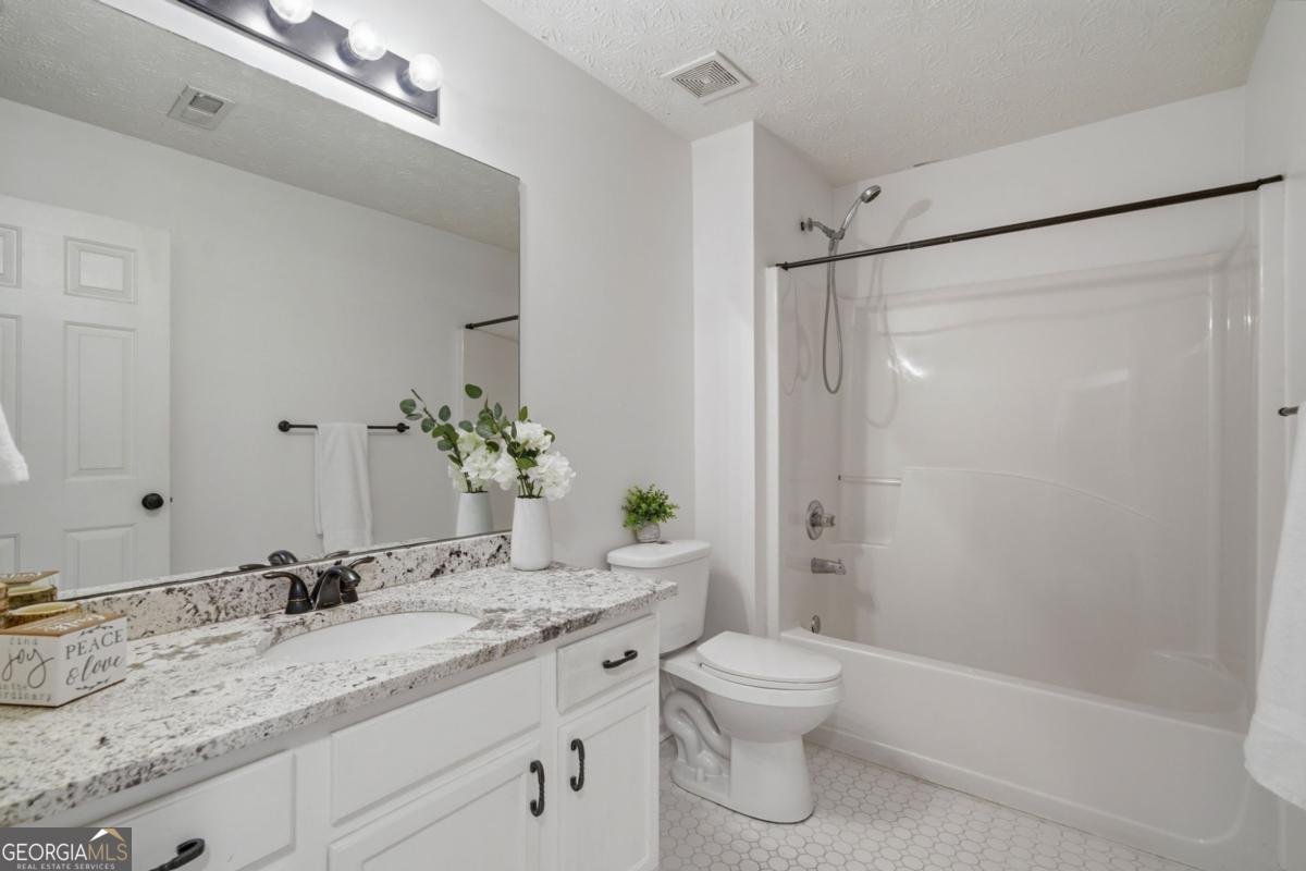 5828 Meadowfield Trace Flowery Branch - Photo 18