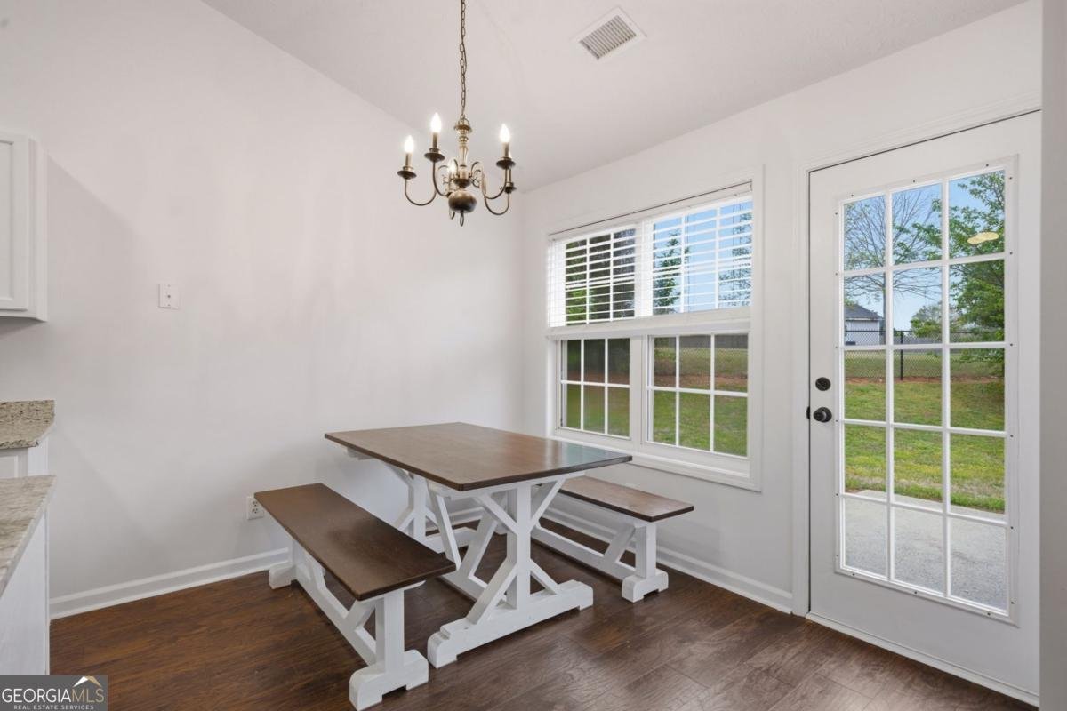 5828 Meadowfield Trace Flowery Branch - Photo 7