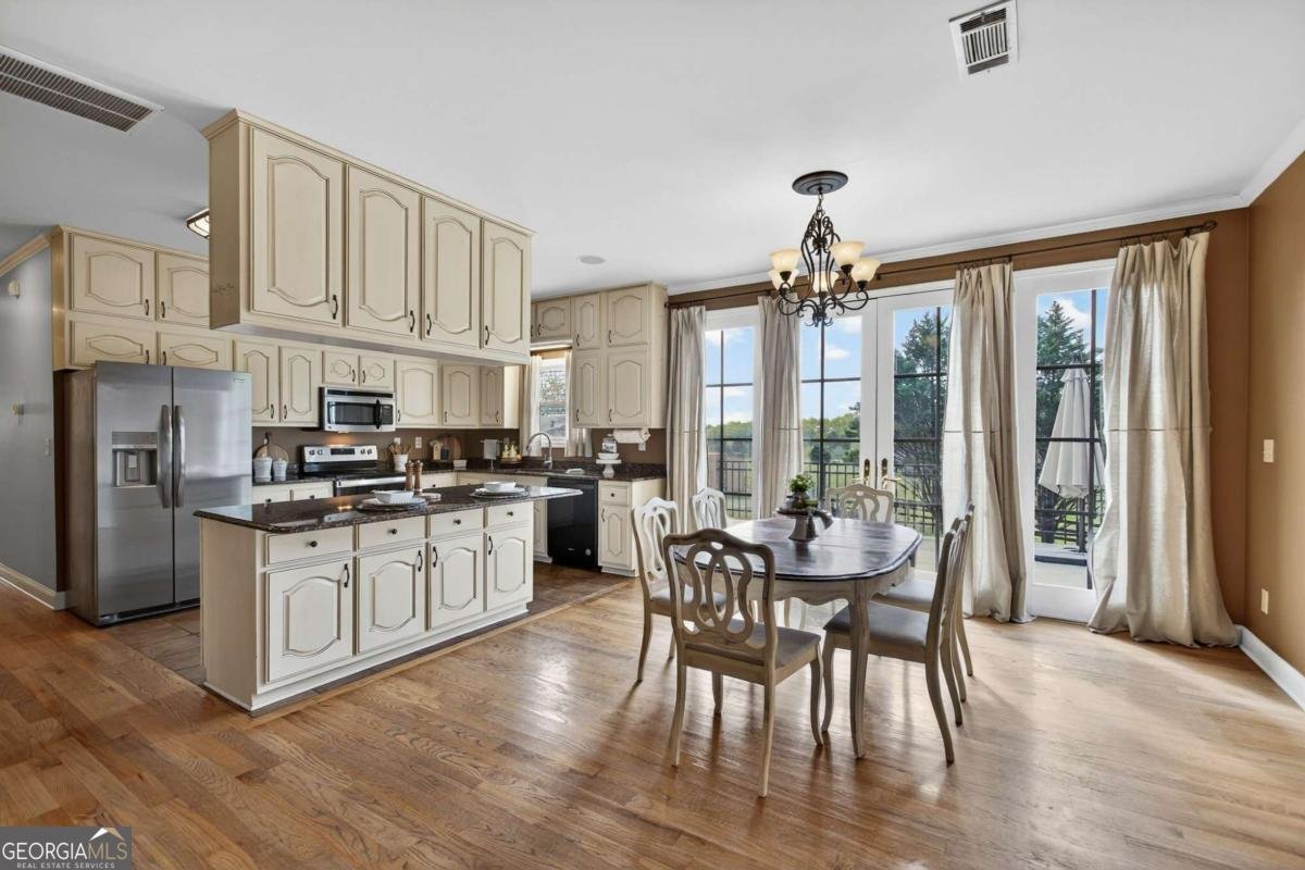 367 Big Pond Road Taylorsville - Photo 10