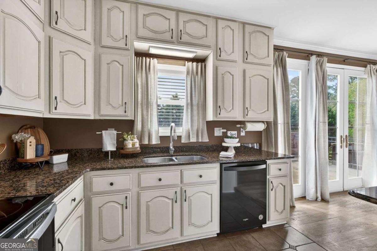 367 Big Pond Road Taylorsville - Photo 14