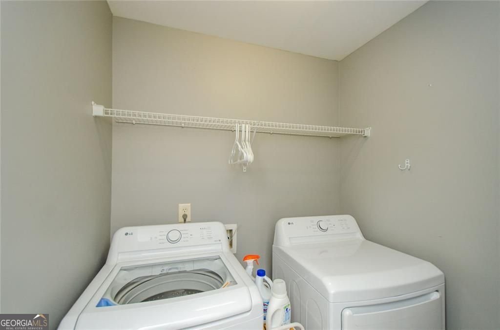 183 Sunset Lane Woodstock - Photo 32