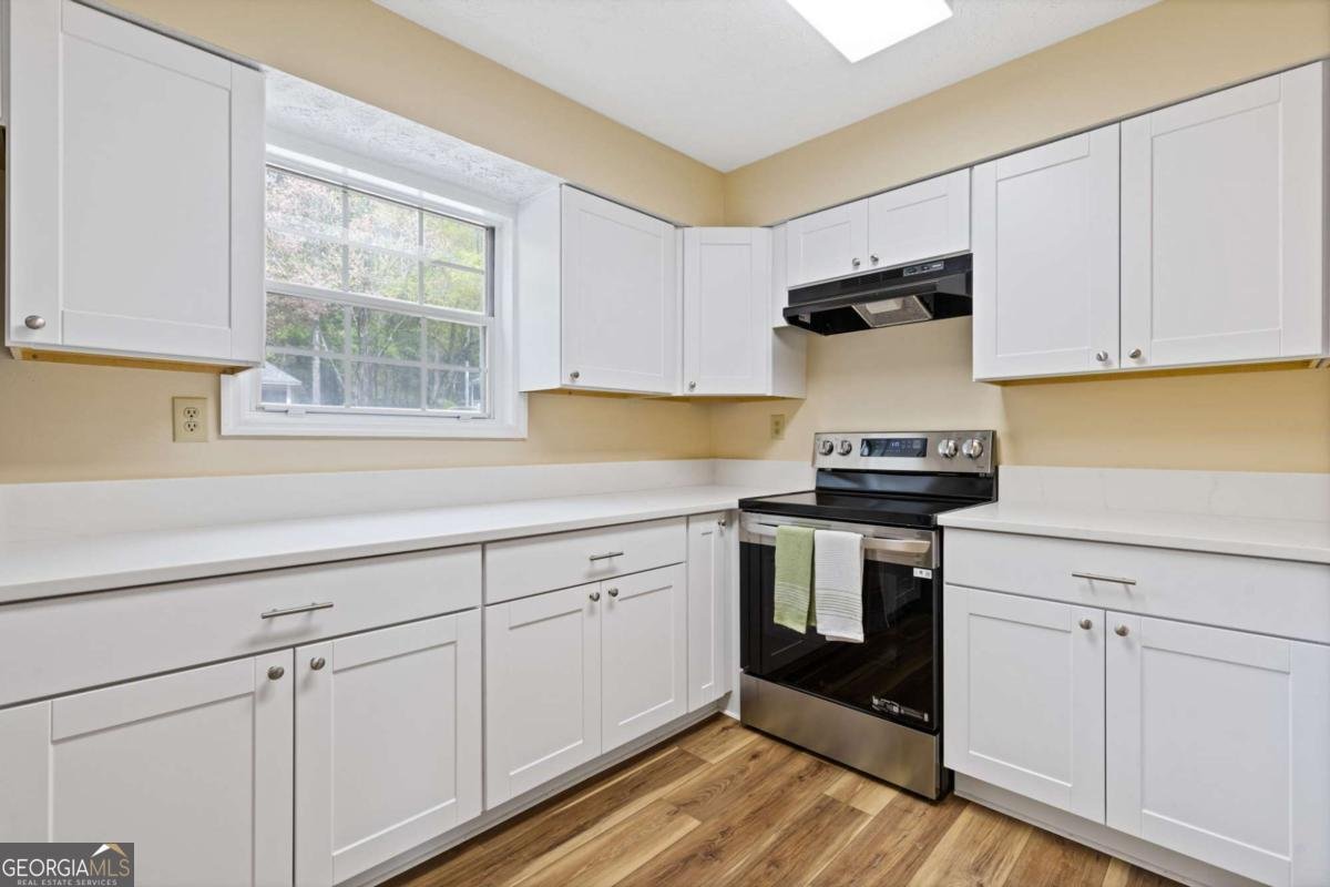 4447 Pineridge Circle Dunwoody - Photo 11