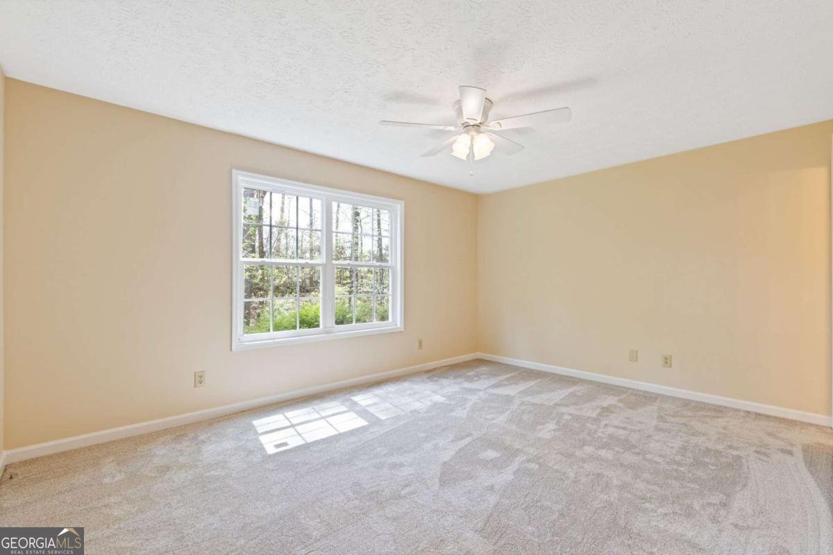 4447 Pineridge Circle Dunwoody - Photo 15