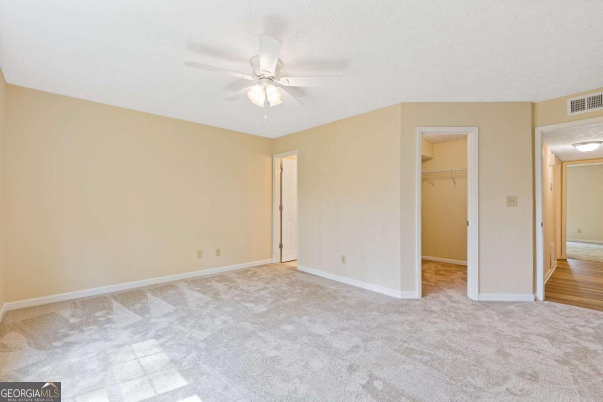 4447 Pineridge Circle Dunwoody - Photo 16