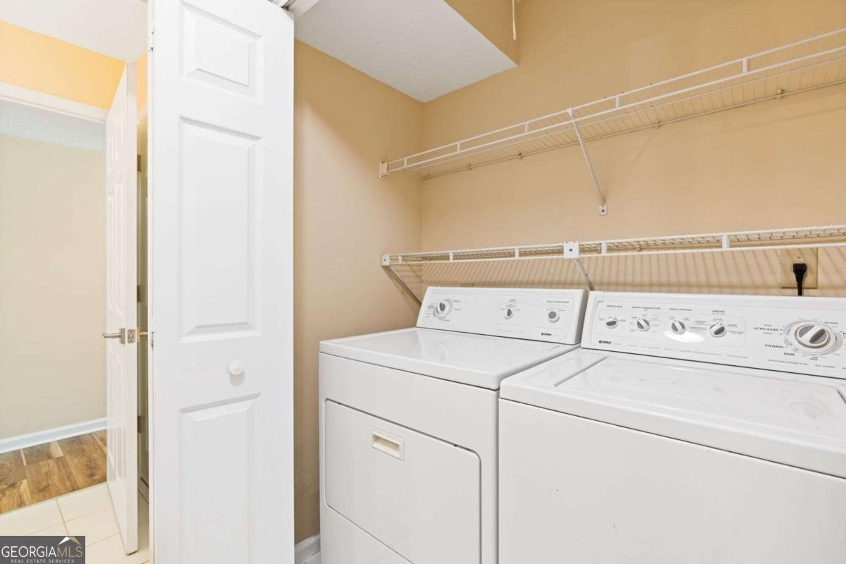 4447 Pineridge Circle Dunwoody - Photo 21