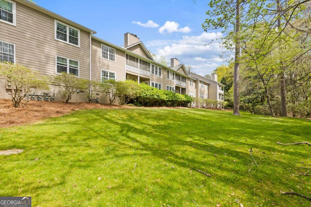 4447 Pineridge Circle Dunwoody - Photo 23