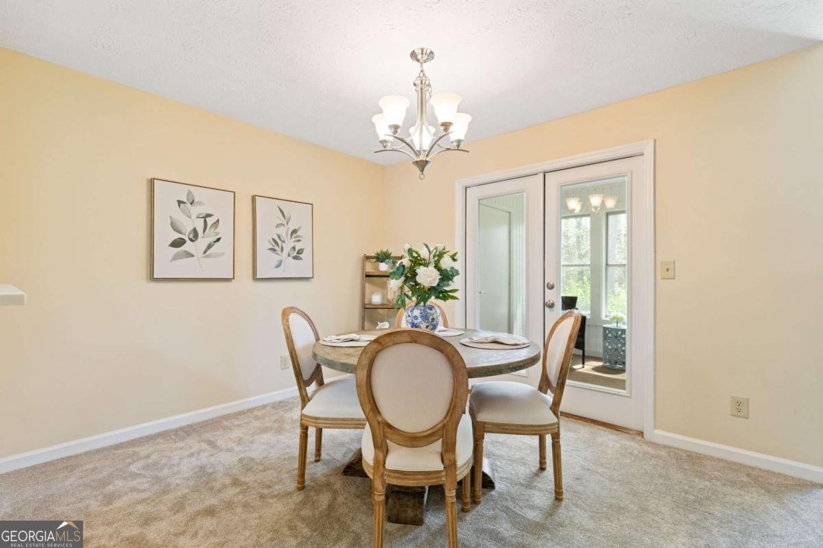 4447 Pineridge Circle Dunwoody - Photo 6