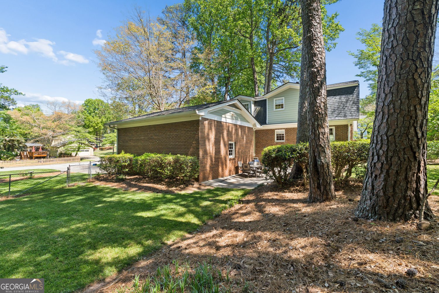 427 Angie Way Lilburn - Photo 40
